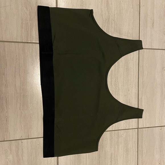 TOMBOYX Compression Top - 4X - Picture 1 of 4